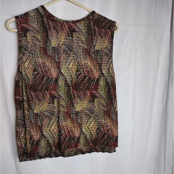 Plisse thank top  - Picture 2 of 6